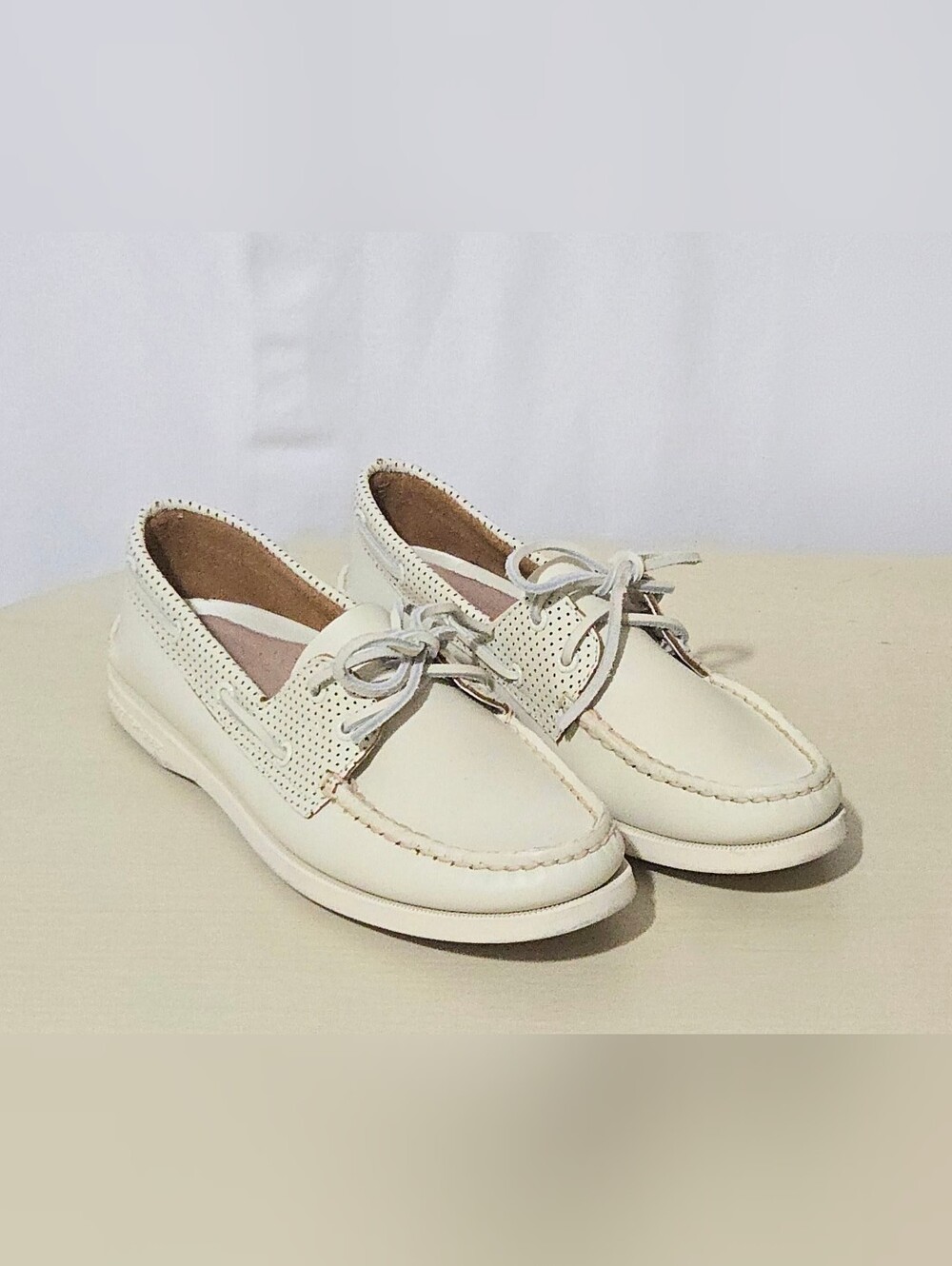 Sperry Authentic Original 2-Eye Perforated Boat Shoes - White (Cream) - Size 8.5